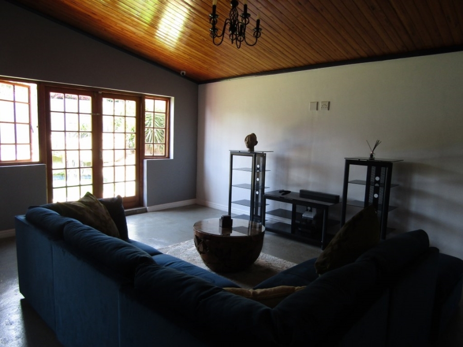 4 Bedroom Property for Sale in Humansdorp Eastern Cape